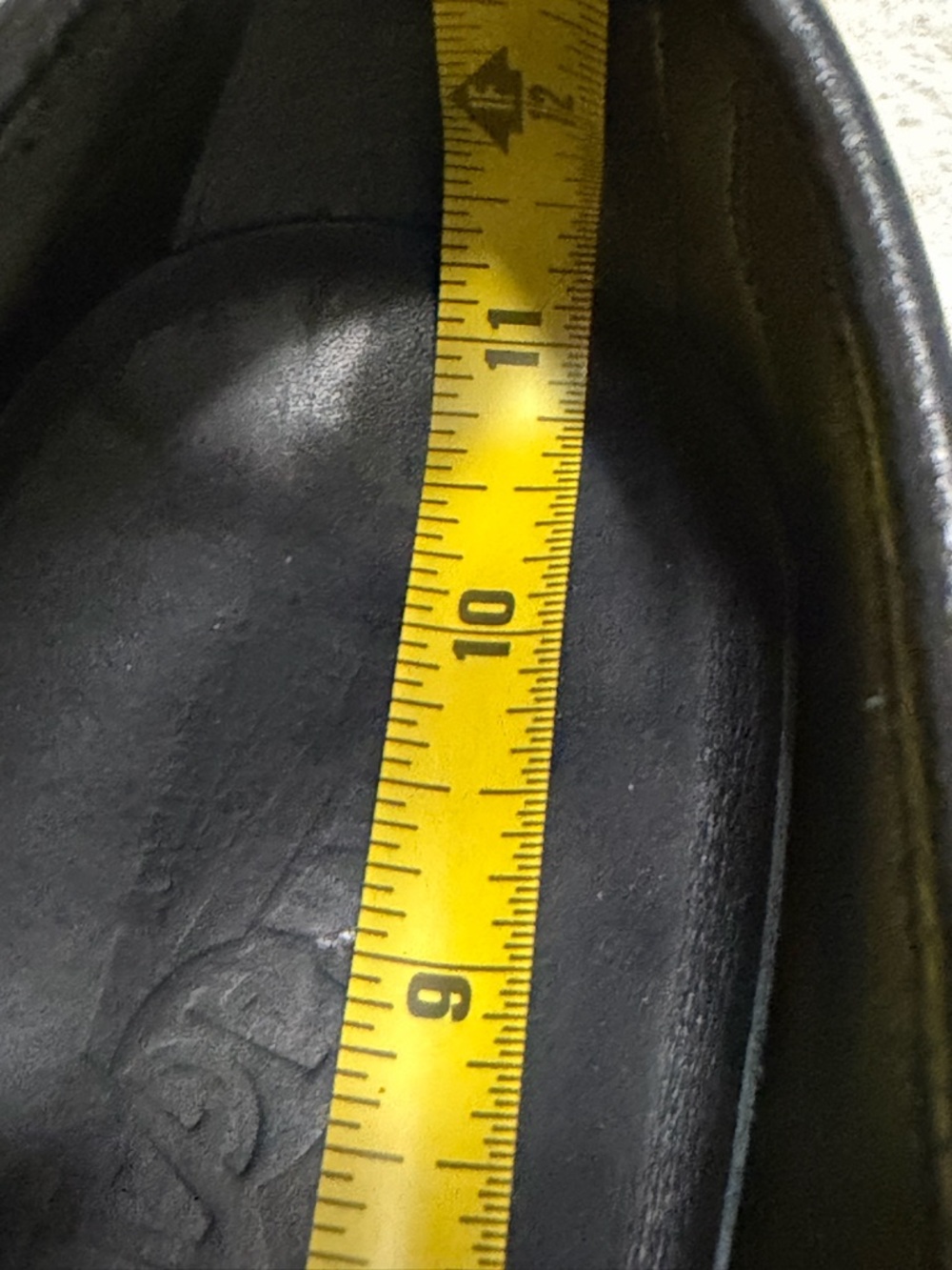 $950 Salvatore Ferragamo Gancini Bit Black Leather Ornament Loafers 9.5 10.5 - Picture 11 of 12